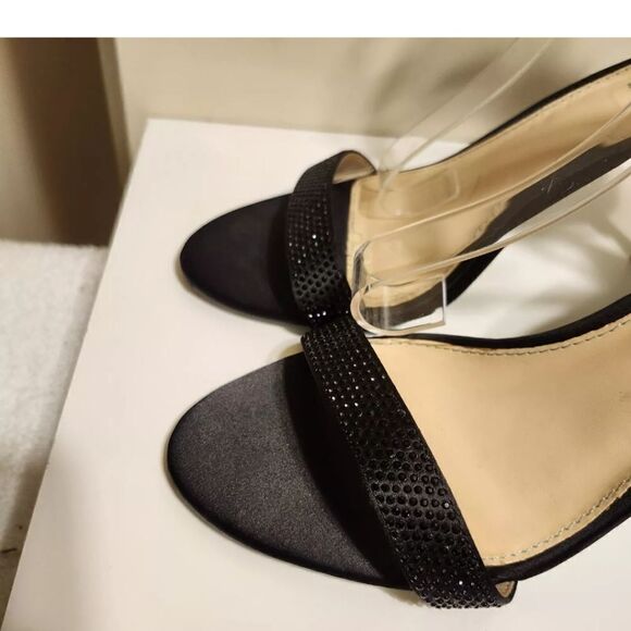 Betsey Johnson "Shilo" Black Rhinestone/Silk Strappy Sandals Sz.9 MSRP $109 - Picture 2 of 9